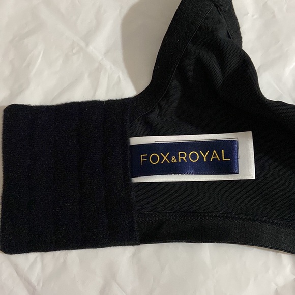 Fox& Royal - Picture 5 of 10